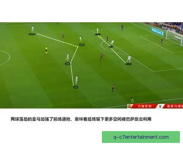 从意甲战术视角解读阿拉巴对阵里昂的比赛价值与体系启示